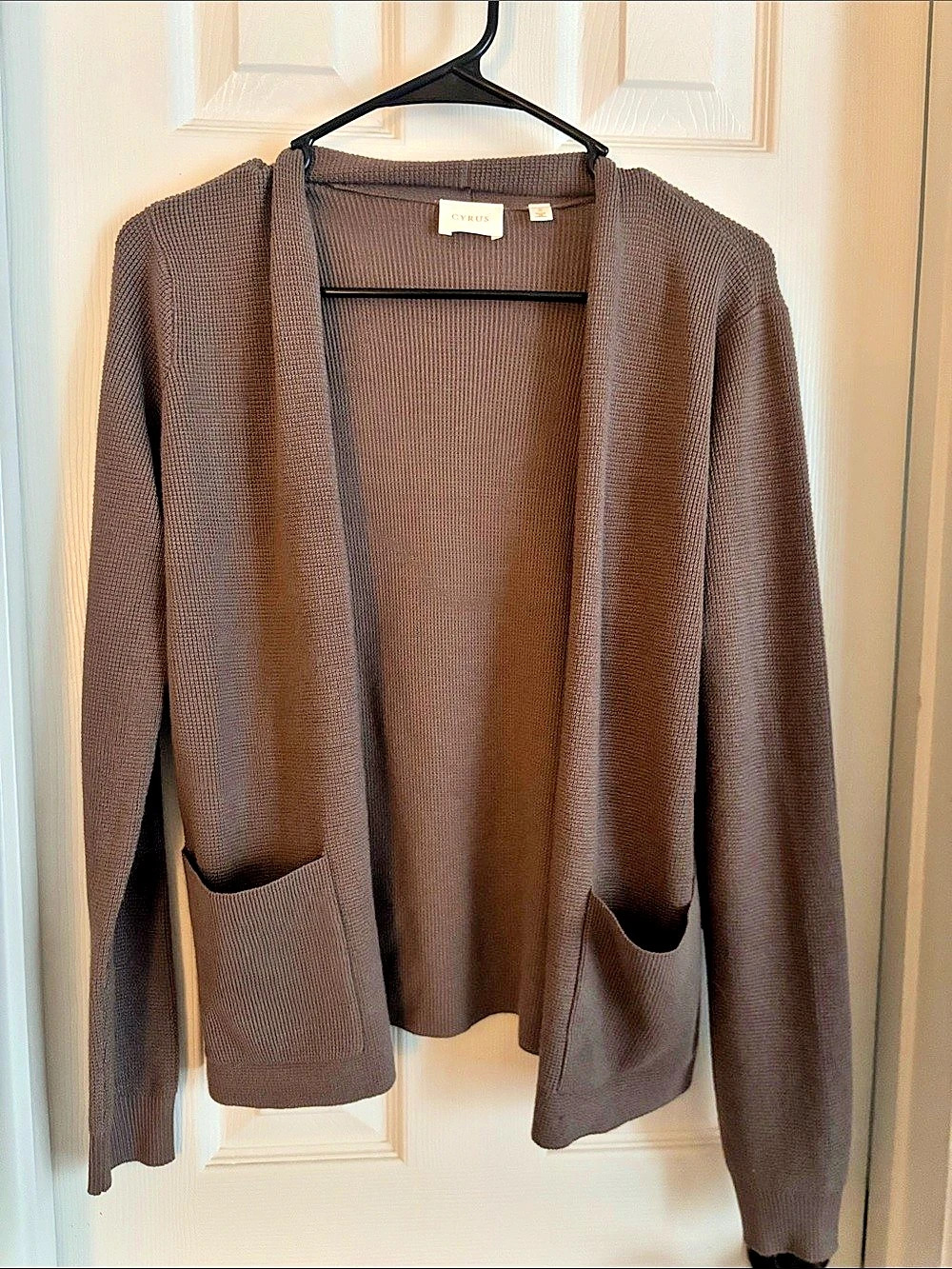 Cyrus Open Front Knit Cardigan in Brown Like New